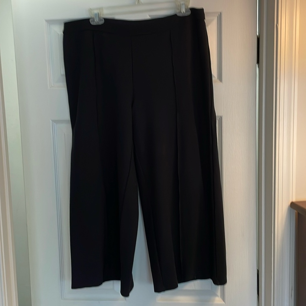 J Jill wide leg cropped knit pants black